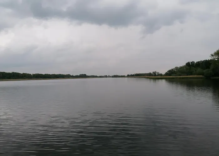 Nad Zalewem 9/1 Dziwnówek