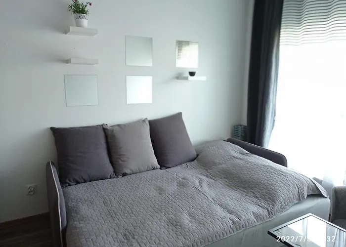 Nad Zalewem 9/1 * Dziwnówek